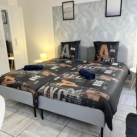 Le Cosy En Coeur De Ville Prades  Exteriör bild